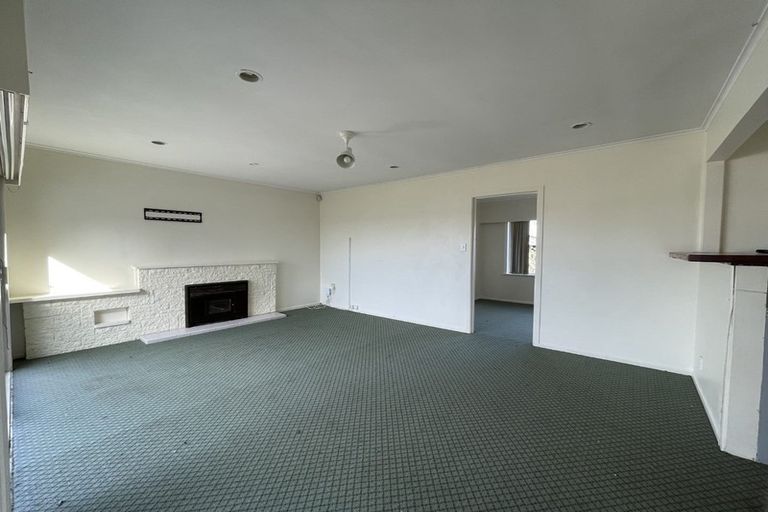 Photo of property in 132 Russell Road, Manurewa, Auckland, 2102