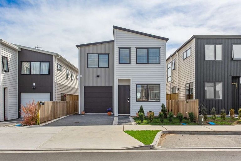 Photo of property in 26 Lusitano Drive, Karaka, Papakura, 2113