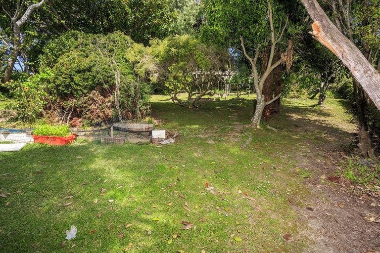 Photo of property in 17 Halberg Street, Glenfield, Auckland, 0629