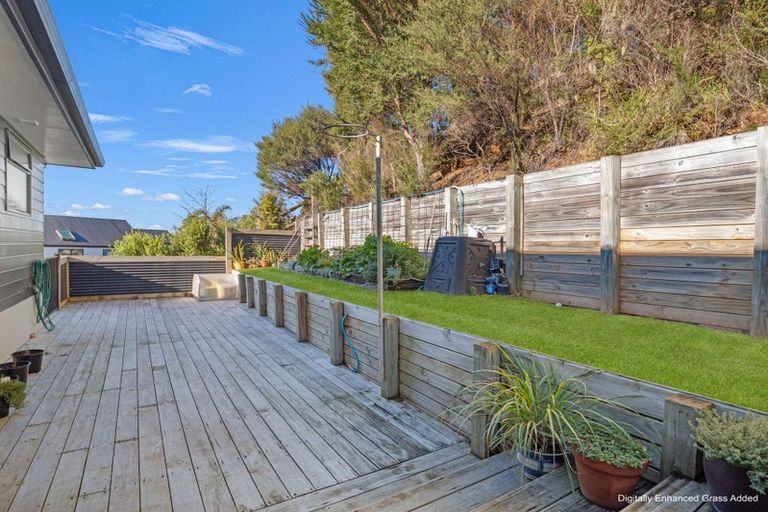 Photo of property in 111 Pacific View Drive, Whangamata, 3620