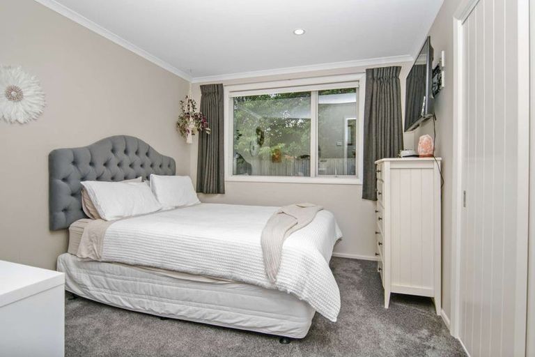 Photo of property in 96 Brougham Street, Westport, 7825