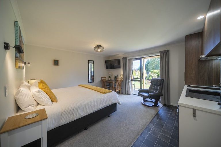 Photo of property in 423a Te Anau-mossburn Highway, Te Anau, 9672