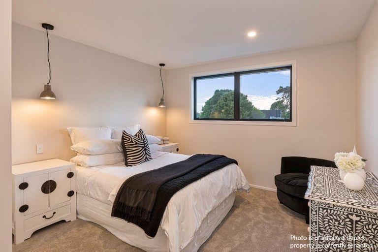 Photo of property in 52a Waipani Road, Te Atatu Peninsula, Auckland, 0610