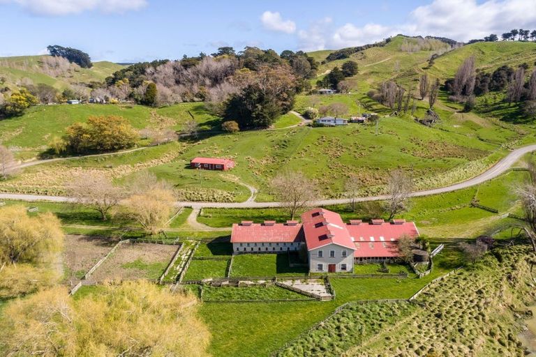 Photo of property in 1543a Annedale Road, Tinui, 5894