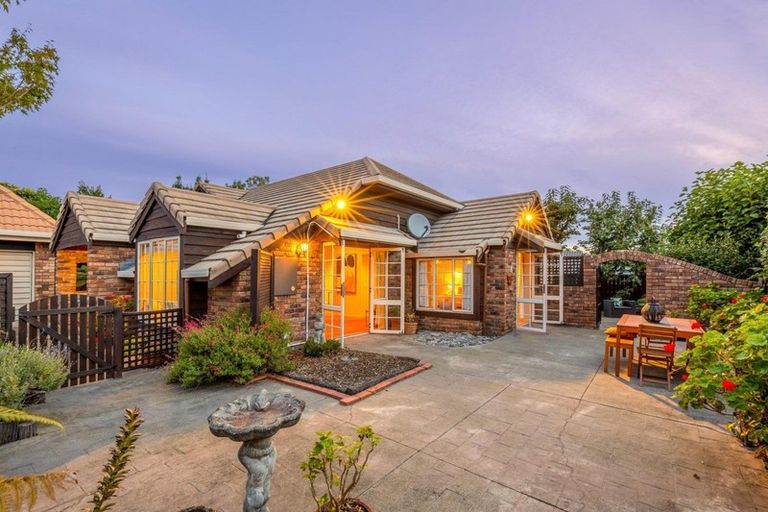 Photo of property in 12 Honey-tye Way, Stoke, Nelson, 7011