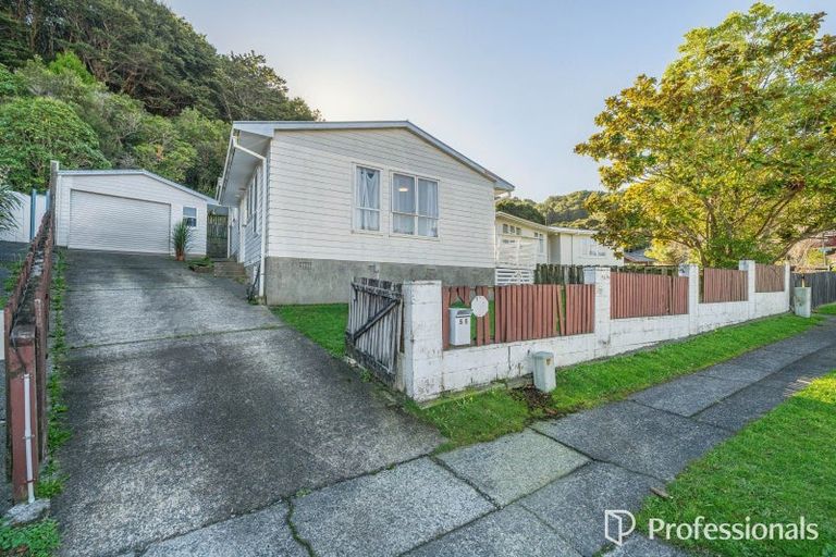 Photo of property in 55 Kairanga Crescent, Wainuiomata, Lower Hutt, 5014