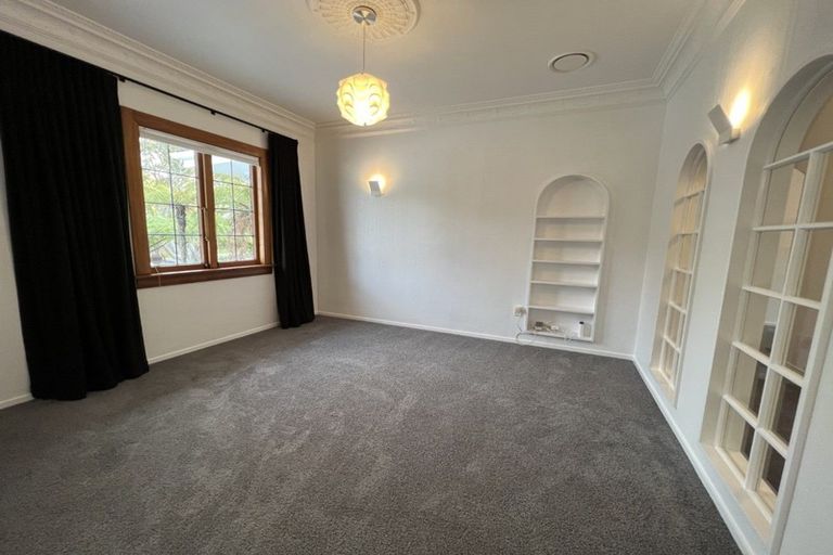 Photo of property in 10 Karina Terrace, Roslyn, Palmerston North, 4414