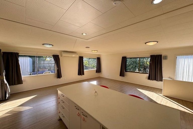 Photo of property in 1/62 Stapleford Crescent, Browns Bay, Auckland, 0630