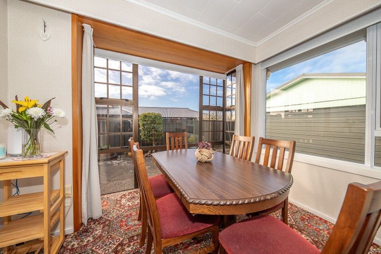 Photo of property in 38 Lyndhurst Street, Westport, 7825