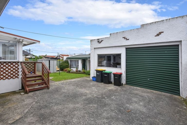 Photo of property in 18 Atkinson Street, South Dunedin, Dunedin, 9012