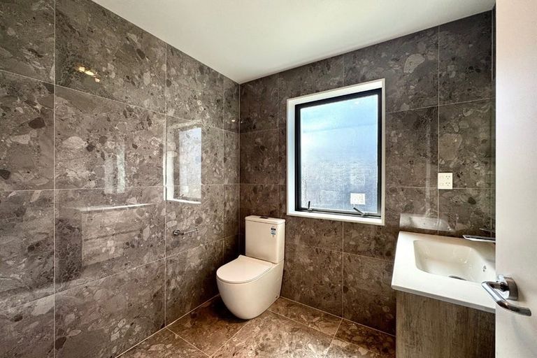 Photo of property in 50b Greenmeadows Avenue, Manurewa East, Auckland, 2102