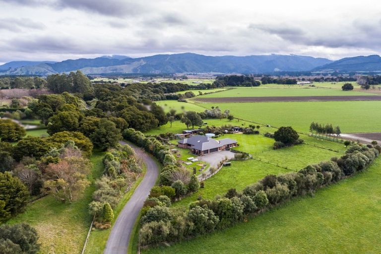 Photo of property in 64 Montys Lane, Woodside, Greytown, 5794