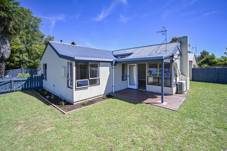 Photo of property in 14a Dundee Drive, Flaxmere, Hastings, 4120
