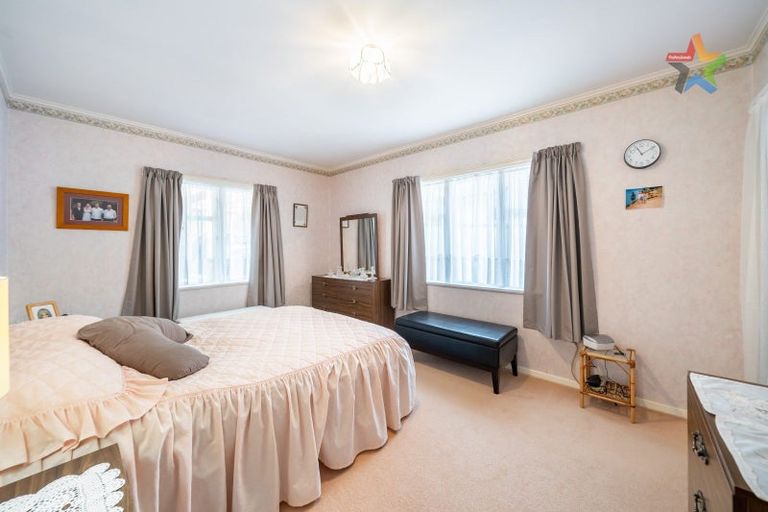 Photo of property in 74 Hine Road, Wainuiomata, Lower Hutt, 5014