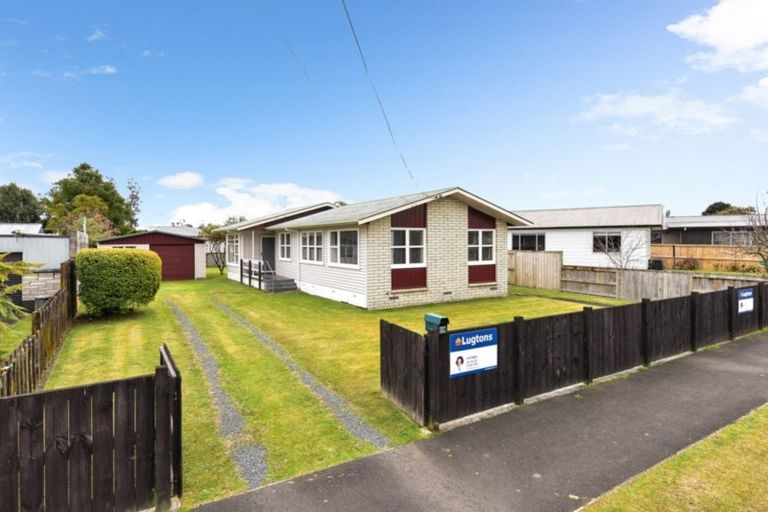 Photo of property in 69 Mears Road, St Andrews, Hamilton, 3200