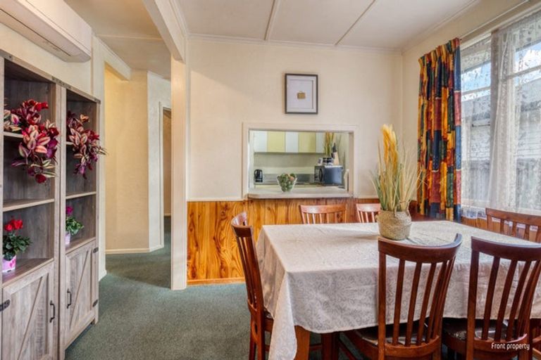 Photo of property in 30 Konene Street, Utuhina, Rotorua, 3015