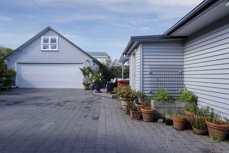 Photo of property in 86 Rokino Road, Hilltop, Taupo, 3330