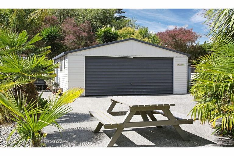Photo of property in 44 Victoria Avenue, Waiuku, 2123