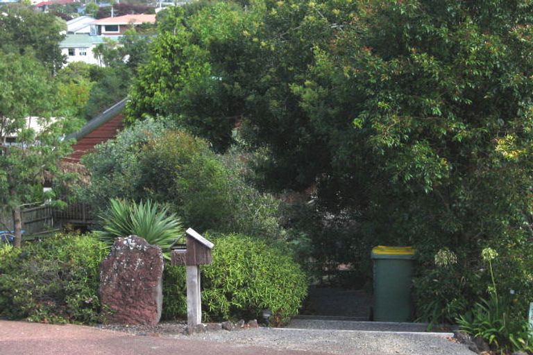 Photo of property in 1/3a City View Terrace, Birkenhead, Auckland, 0626