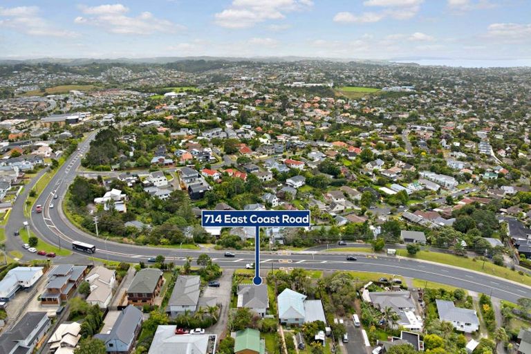 Photo of property in 714 East Coast Road, Pinehill, Auckland, 0632