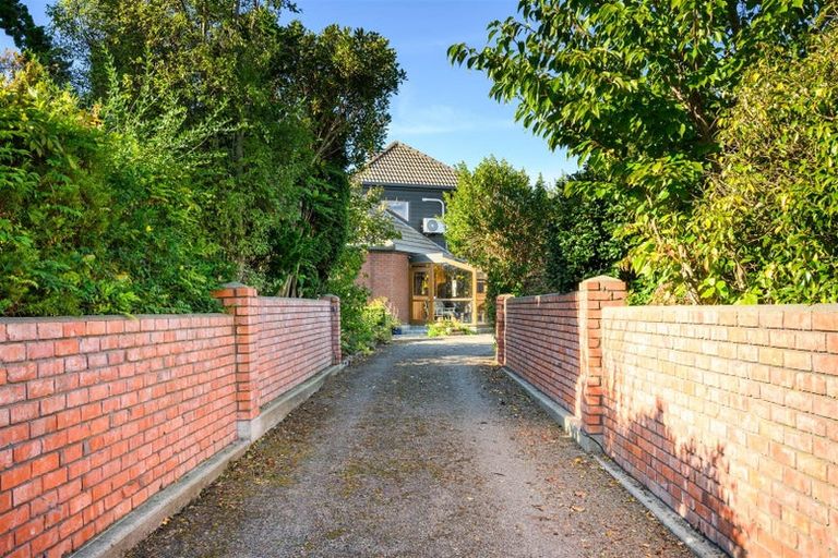 Photo of property in 14 Tennent Court, Marton, 4710