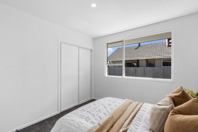 Photo of property in 465 Mairehau Road, Parklands, Christchurch, 8083