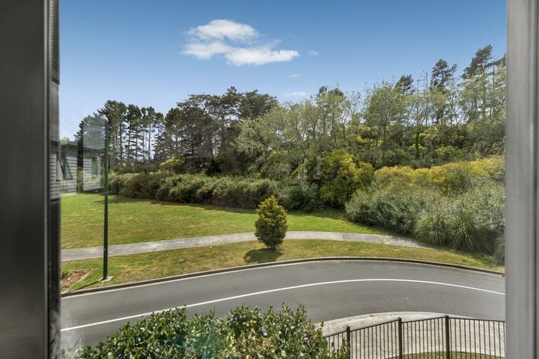 Photo of property in 9 Skanda Crescent, Flat Bush, Auckland, 2019