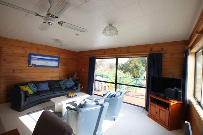 Photo of property in 191 Vista Paku, Pauanui, Hikuai, 3579