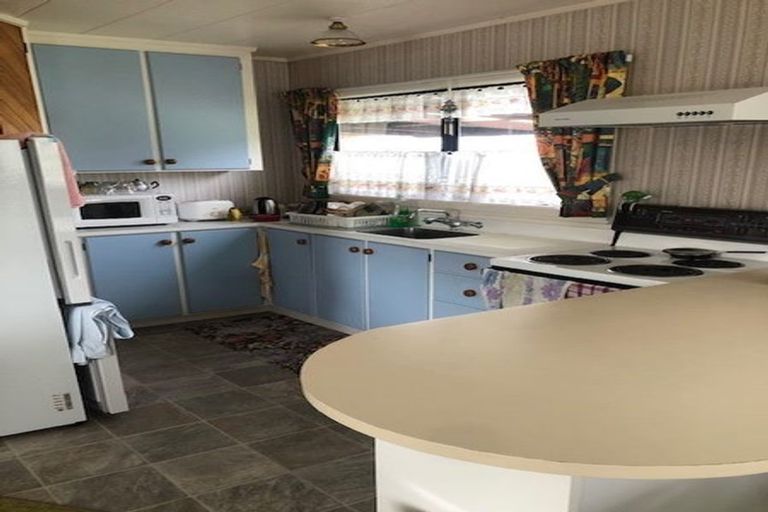 Photo of property in 231a Birkdale Road, Birkdale, Auckland, 0626