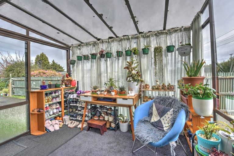 Photo of property in 22 Lawrence Street, East Gore, Gore, 9710