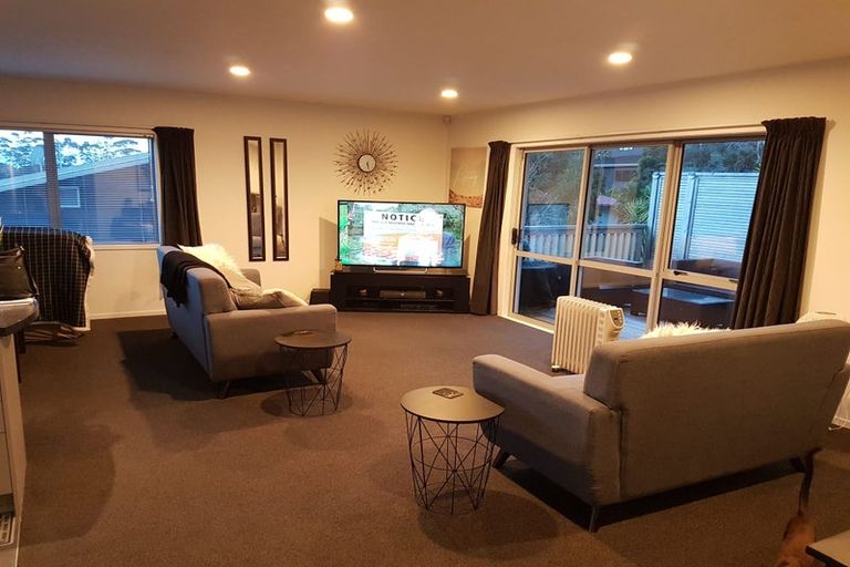 Photo of property in 7 Glenvar Road, Torbay, Auckland, 0630