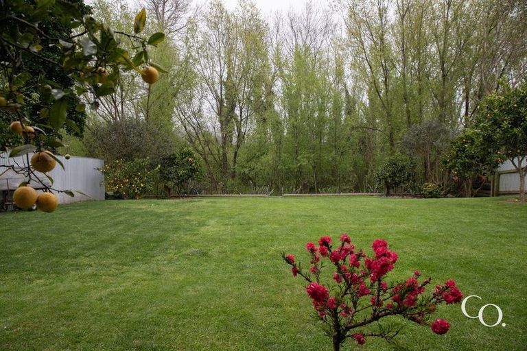 Photo of property in 19 Gillies Crescent, Waimarama, Havelock North, 4294