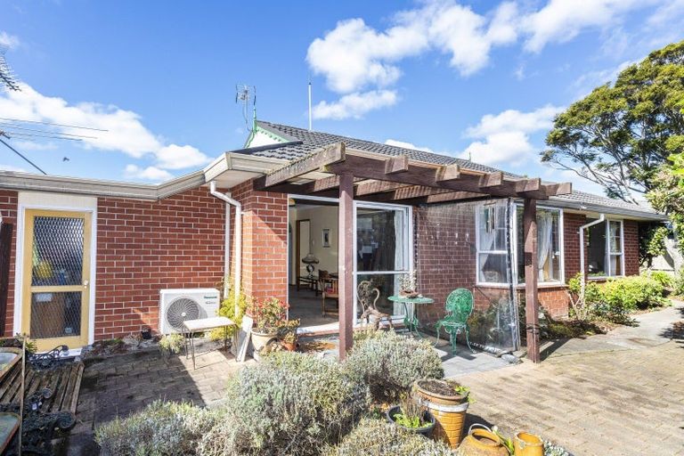 Photo of property in 5 Westgrove Avenue, Avonhead, Christchurch, 8042