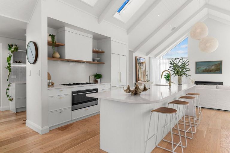 Photo of property in 22 Dune View Drive, Mangawhai, 0505