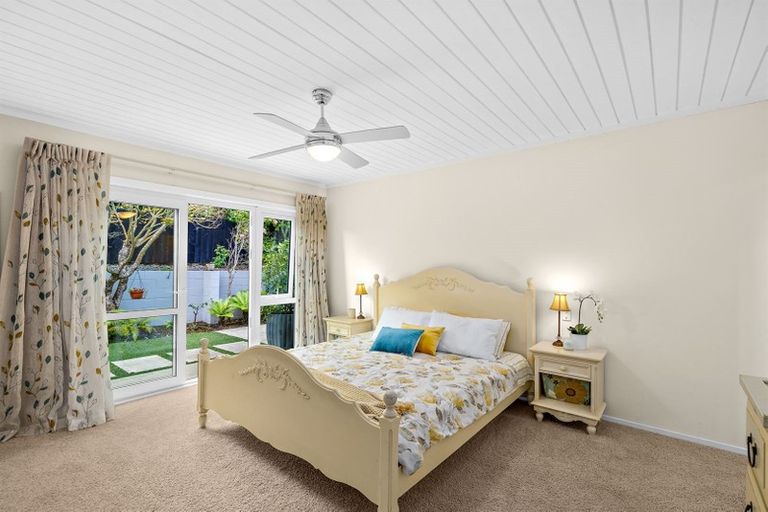 Photo of property in 21 Montclair Rise, Browns Bay, Auckland, 0630