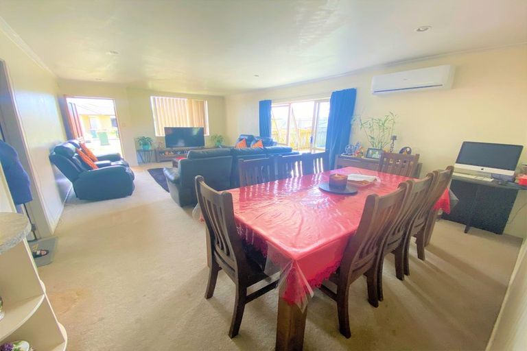 Photo of property in 5 Shah Lane, Mangere, Auckland, 2022