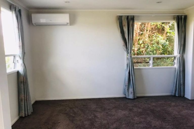 Photo of property in 21 Channel Road, Campbells Bay, Auckland, 0630