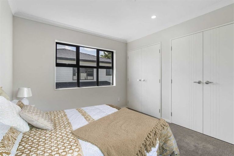 Photo of property in 8c Mahon Place, Papatoetoe, Auckland, 2025