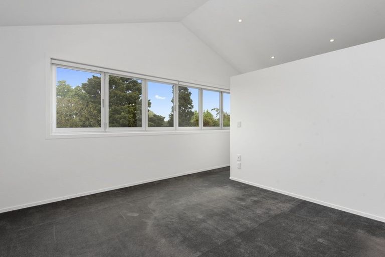 Photo of property in 58u2 Herbert Road, Queenwood, Hamilton, 3210