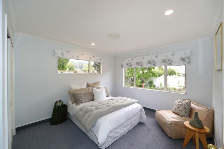 Photo of property in 2 Dules Walk, Taradale, Napier, 4112