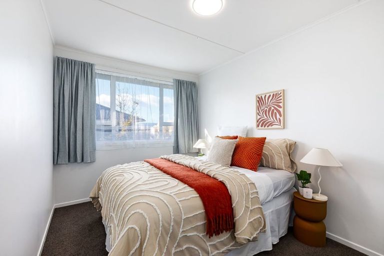 Photo of property in 32 Desert Gold Street, Ascot Park, Porirua, 5024