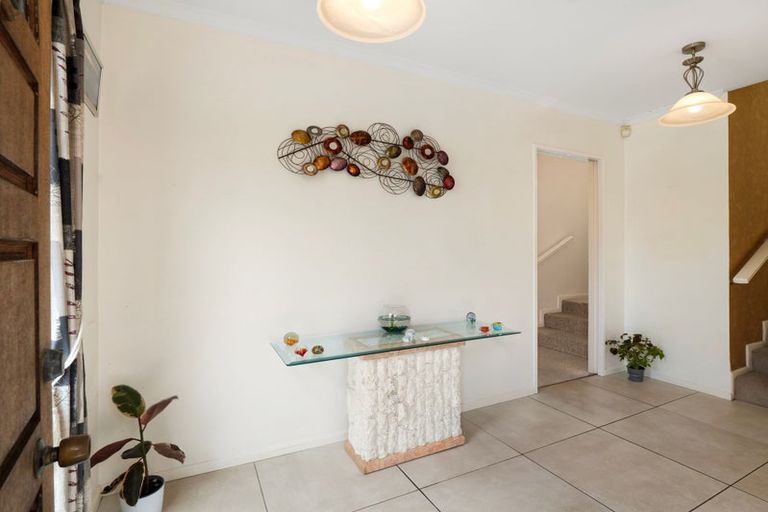 Photo of property in 2a Saint Leonard Street, Saint Johns Hill, Whanganui, 4501