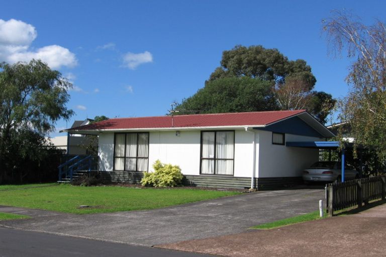 Photo of property in 8 Bosun Place, Te Atatu Peninsula, Auckland, 0610