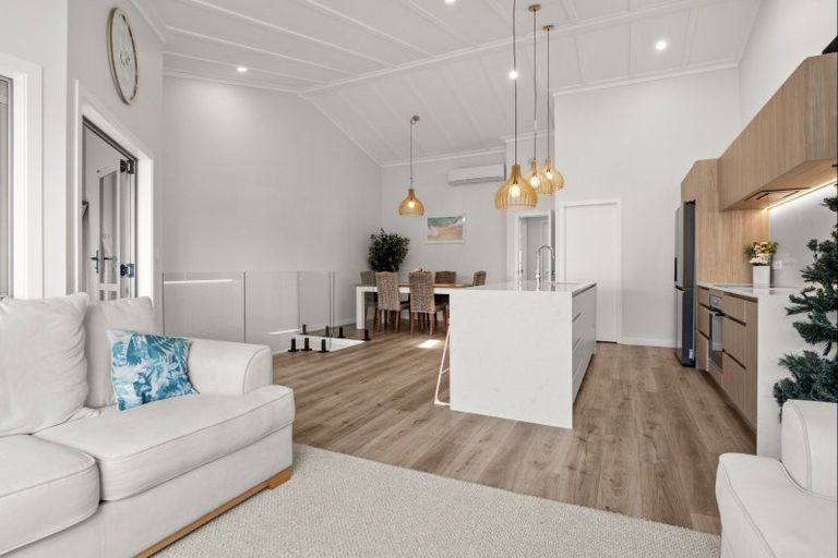 Photo of property in 2/45 Tawa Street, Mount Maunganui, 3116