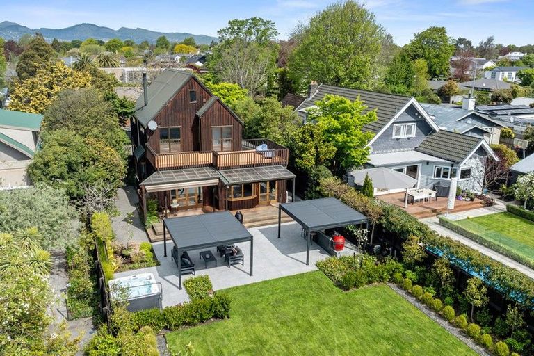 Photo of property in 81 Glandovey Road, Fendalton, Christchurch, 8052