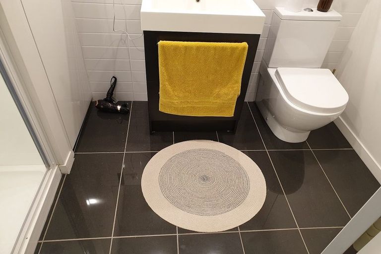 Photo of property in Nouvo Apartments, 4c/21 Rugby Street, Mount Cook, Wellington, 6021