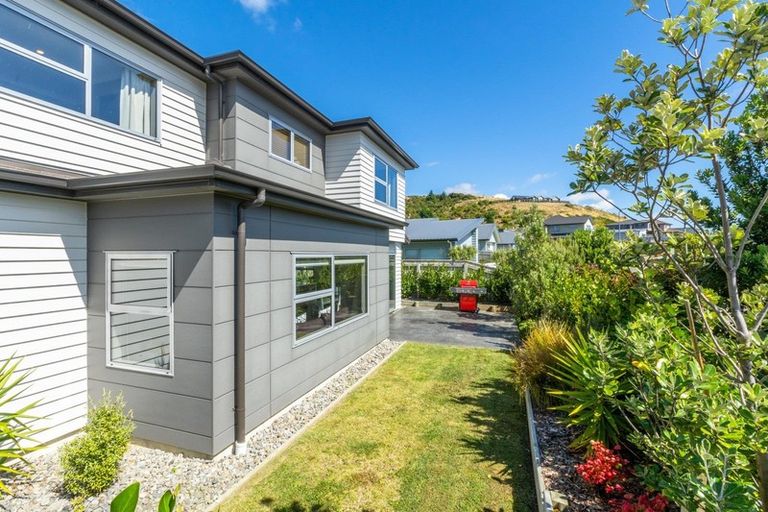 Photo of property in 90b/1 Endeavour Drive, Whitby, Porirua, 5024