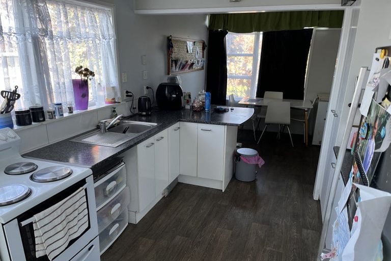 Photo of property in 19 Gainsborough Street, Manurewa, Auckland, 2102