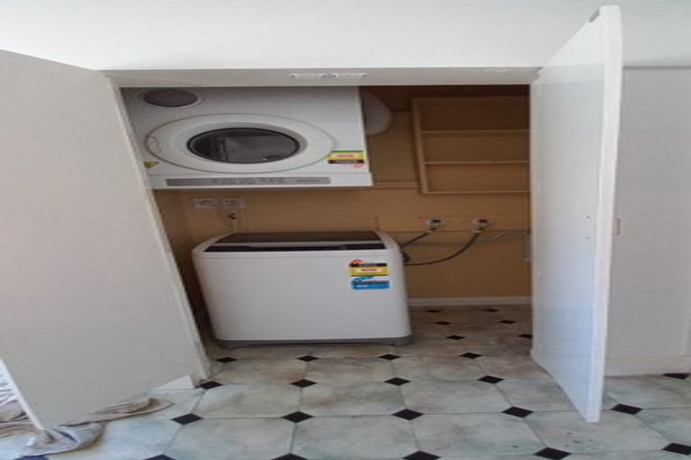 Photo of property in 113 Wallace Street, Mount Cook, Wellington, 6021