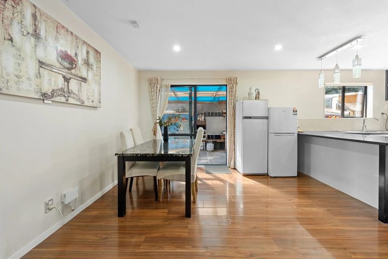 Photo of property in 48a Jillian Drive, Ranui, Auckland, 0612